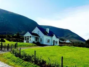 St Ann's Comfortable Holiday Residence - New Chapel Cross