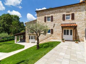 Villa Zoro Comfortable holiday residence