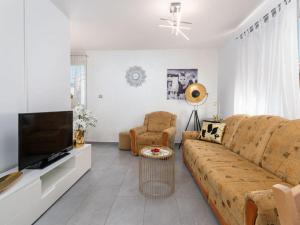 Donatella Comfortable holiday residence 