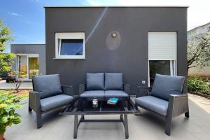 Holiday apartment for families and couples in Pula, Štinjan