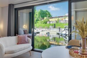 Domy Na Wodzie - La Mare Motlava Houseboats by Downtown Apartments