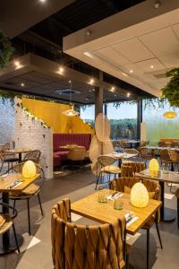 Hotels Kyriad Prestige Amiens Poulainville - Hotel and Spa : photos des chambres
