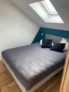 Maisons de vacances Chalet 6-8 personnes avec jeux et jaccuzi - Nahleo Chalet : photos des chambres