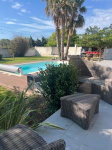 CHARMANT STUDIO INDEPENDANT PROCHE MER parking privé