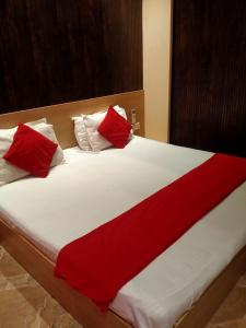 Hotel Tradition 50 mtr from Golden temple