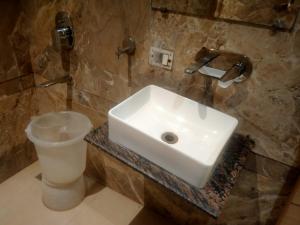 Hotel Tradition 50 mtr from Golden temple