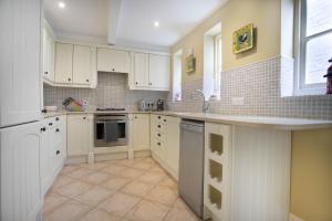 Seashell Cottage- flint coastal cottage Sheringham - Crabpot Cottages Sheringham