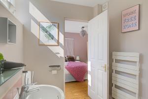 Old street Iconic Warehouse style 4 Bedroom 2 bath House Prime Central London Location