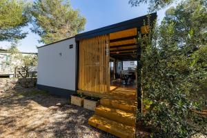 Ljetni san - 3hvězdičkové hotely ve městě Drage