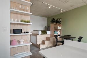 Six On N Apartments - Managed by Propr