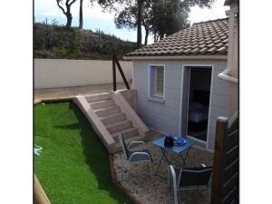 Appartements LA Golondrina studio avec sa piscine, au calme. : photos des chambres