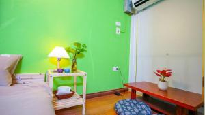 Happy Home - Nhà phố cổ