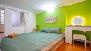 Happy Home - Nhà phố cổ