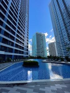 Muji-Inspired hōme-tél in the heart of Makati