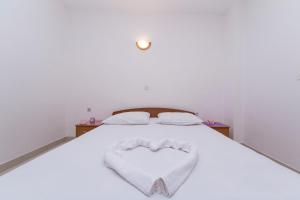 Two-Bedroom Apartment with Balcony room in Apartments by the sea Podaca Makarska - 4734