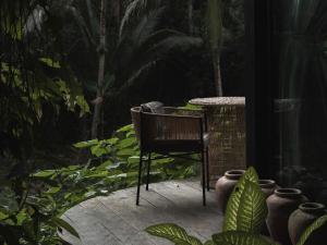 Ubud zen river house, secluded tranquil retreat in nature