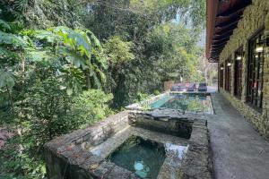 Restful Casa Quetzal Luxurious Rainforest Retreat