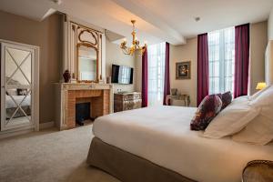 Hotels Hotel de la Poste a Avallon, Bourgogne : photos des chambres