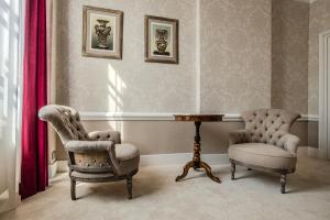 Hotels Hotel de la Poste a Avallon, Bourgogne : photos des chambres