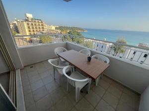 HOLIDAY APART 50 meters to BEACH, Sea view apartments