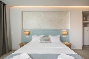 Deluxe King Studio room in Esplanade Apartments