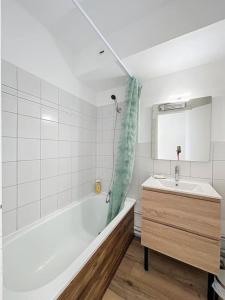 Appartements 3348 - appartement a 200m de la plage : photos des chambres
