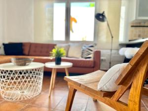 Oasis Beach Holiday Home with jacuzzi