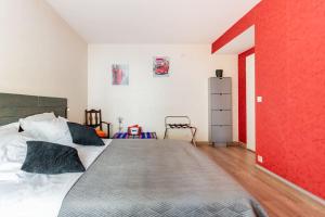 Bel appartement avec terrasse et parking gratuit