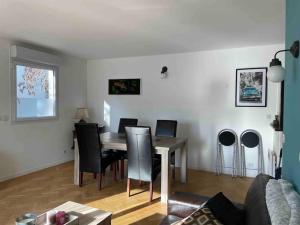 Appartements Bel appartement avec terrasse et parking gratuit : photos des chambres