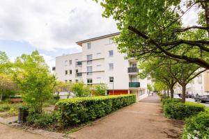 Appartements Bel appartement avec terrasse et parking gratuit : photos des chambres
