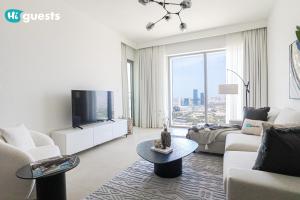 HiGuests - Sky-High Luxury 2BR Apt in Downtown Views Dubai