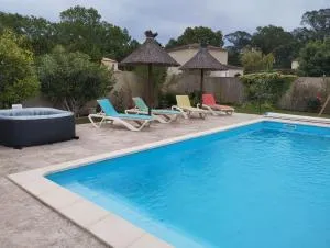 Bienvenue au pied des Alpilles - Saint-Étienne-du-Grès