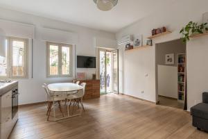 SantAgostino Apartment with Terrace by Wonderful Italy