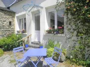 The Nightingales - Laniscat