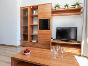 Apartment Eixample Esq Rocafort Diputacio by Interhome