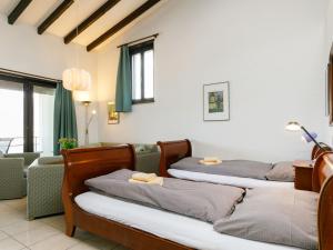 Apartment Residenza Miralago Apt- A9 by Interhome