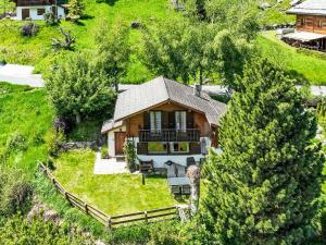 Chalet Le Raccard by Interhome