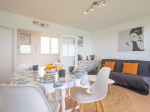 Appartements Apartment Bellevue-1 by Interhome : photos des chambres