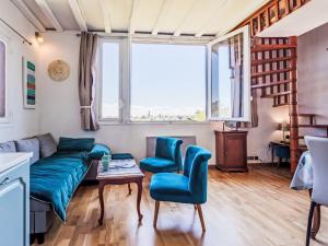 Apartment Marie Antoinette-2 by Interhome