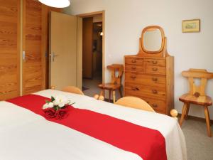 Apartment Chalet Simmental P-3 by Interhome