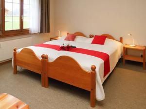 Apartment Chalet Simmental P-3 by Interhome