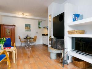 Apartment Villaggio Sureggio C4 mit TicinoTicket by Interhome