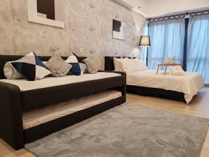 2-4pax NEW Stylish Lily Studio Revo Pavillion Bukit Jalil - 55 Smart TV, Nearby Stadium Bukit Jalil, Spacious Room