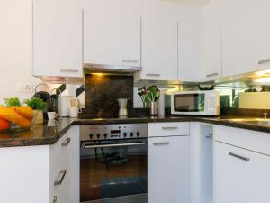 Apartment Villaggio Sureggio A6 mit TicinoTicket by Interhome