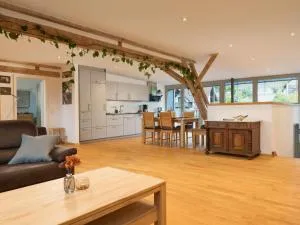 Apartment Altes Zollhaus-3 by Interhome - Gebüg