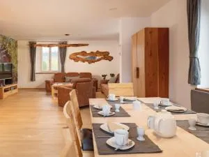 Apartment Altes Zollhaus-2 by Interhome - Gebüg