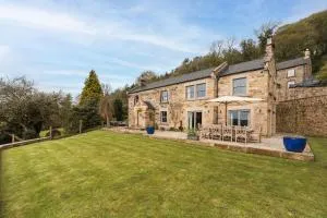 The Beeches - Beeley