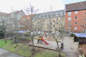 Great refurbished 2-bed in Amager Island