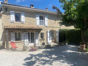 Villas Mas avec piscine entre Alpilles et Luberon : photos des chambres