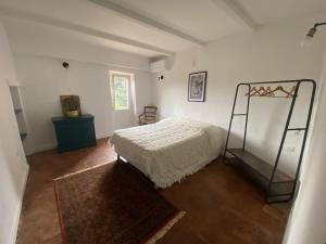 Villas Mas avec piscine entre Alpilles et Luberon : photos des chambres